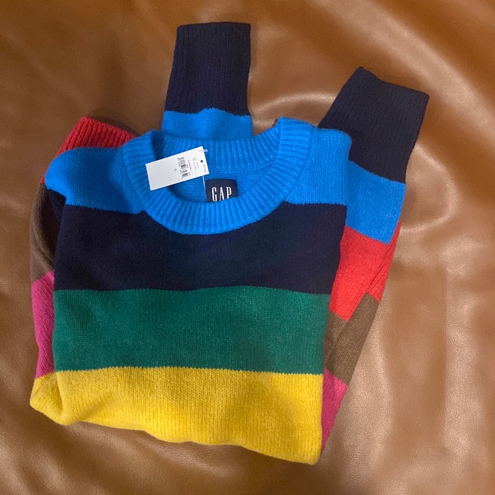 NWT GAP CashSoft Crewneck Sweater